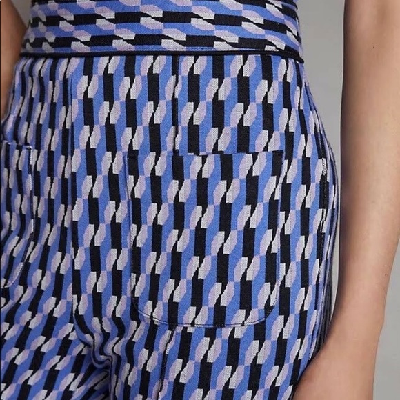 ✨NWT ANTHROPOLOGIE MAEVE PONTE WIDE-LEG JUMPSUIT. SO COOL LOOKING. Large✨ - Picture 3 of 5